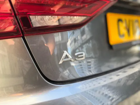 Audi A3 1.5 TFSI CoD Black Edition S Tronic Euro 6 (s/s) 4dr