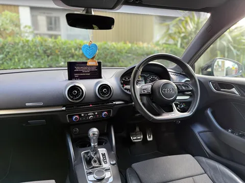 Audi A3 1.5 TFSI CoD Black Edition S Tronic Euro 6 (s/s) 4dr