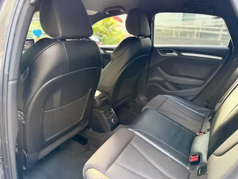 Audi A3 1.5 TFSI CoD Black Edition S Tronic Euro 6 (s/s) 4dr