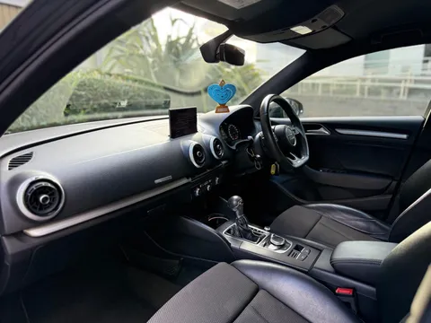 Audi A3 1.5 TFSI CoD Black Edition S Tronic Euro 6 (s/s) 4dr