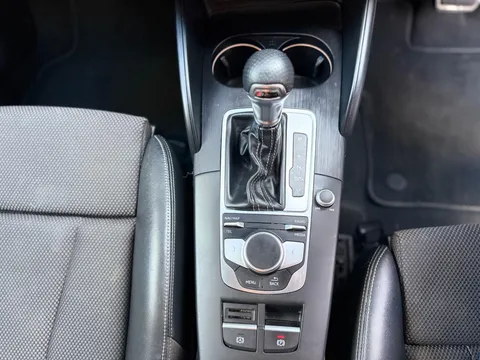 Audi A3 1.5 TFSI CoD Black Edition S Tronic Euro 6 (s/s) 4dr