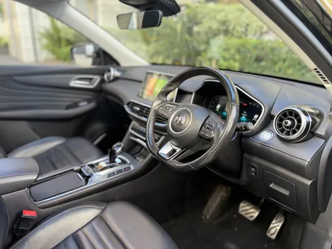 Mg Mg Hs 1.5 T-GDI 16.6kWh Exclusive Auto Euro 6 (s/s) 5dr