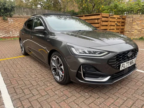 Ford Focus 1.0T EcoBoost MHEV ST-Line Vignale Euro 6 (s/s) 5dr