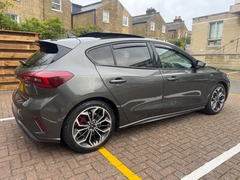Ford Focus 1.0T EcoBoost MHEV ST-Line Vignale Euro 6 (s/s) 5dr