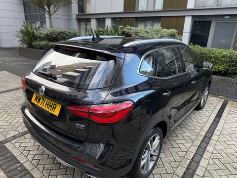 Mg Mg Hs 1.5 T-GDI 16.6kWh Exclusive Auto Euro 6 (s/s) 5dr