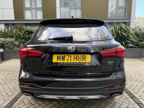 Mg Mg Hs 1.5 T-GDI 16.6kWh Exclusive Auto Euro 6 (s/s) 5dr