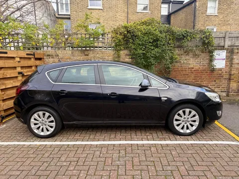 Vauxhall Astra 1.6 16v SE Auto Euro 5 5dr
