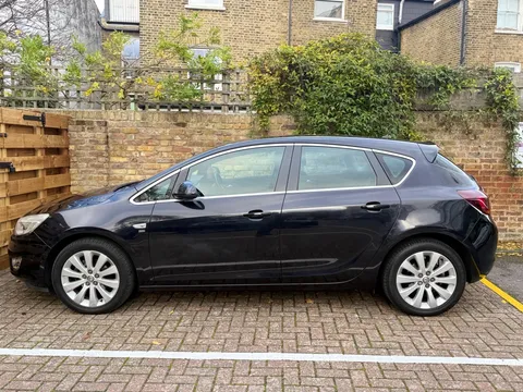 Vauxhall Astra 1.6 16v SE Auto Euro 5 5dr