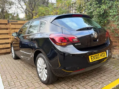 Vauxhall Astra 1.6 16v SE Auto Euro 5 5dr