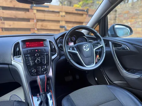 Vauxhall Astra 1.6 16v SE Auto Euro 5 5dr