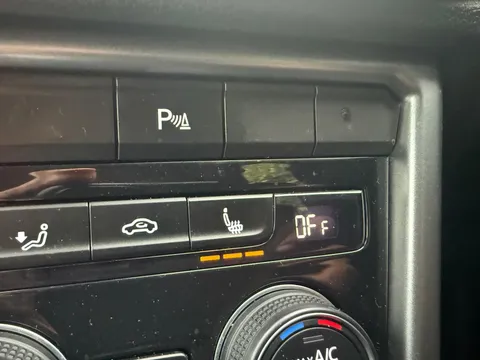 Volkswagen T-Roc 1.5 TSI EVO Active DSG Euro 6 (s/s) 5dr