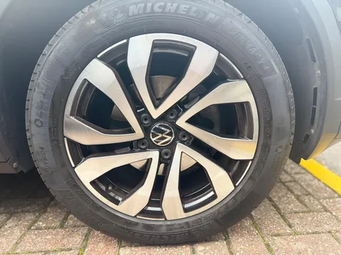 Volkswagen T-Roc 1.5 TSI EVO Active DSG Euro 6 (s/s) 5dr