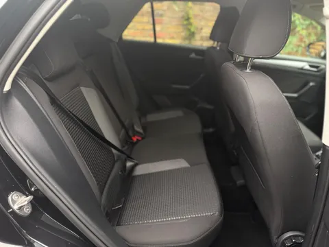 Volkswagen T-Roc 1.5 TSI EVO Active DSG Euro 6 (s/s) 5dr