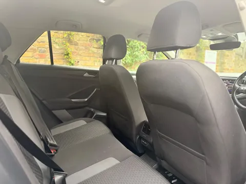 Volkswagen T-Roc 1.5 TSI EVO Active DSG Euro 6 (s/s) 5dr