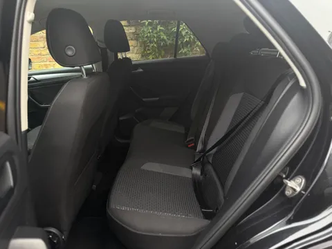 Volkswagen T-Roc 1.5 TSI EVO Active DSG Euro 6 (s/s) 5dr