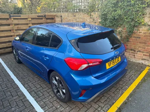 Ford Focus 1.0T EcoBoost ST-Line Auto Euro 6 (s/s) 5dr