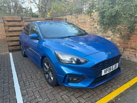 Ford Focus 1.0T EcoBoost ST-Line Auto Euro 6 (s/s) 5dr