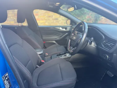 Ford Focus 1.0T EcoBoost ST-Line Auto Euro 6 (s/s) 5dr