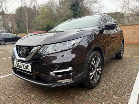 Nissan Qashqai 1.3 DIG-T N-Connecta DCT Auto Euro 6 (s/s) 5dr
