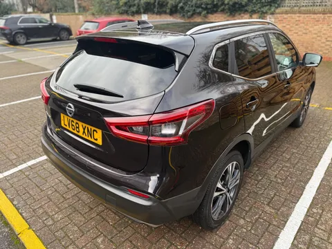 Nissan Qashqai 1.3 DIG-T N-Connecta DCT Auto Euro 6 (s/s) 5dr