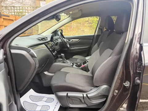 Nissan Qashqai 1.3 DIG-T N-Connecta DCT Auto Euro 6 (s/s) 5dr