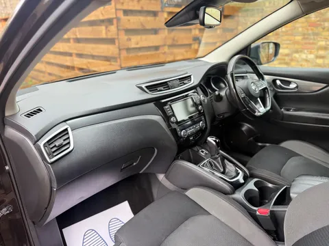 Nissan Qashqai 1.3 DIG-T N-Connecta DCT Auto Euro 6 (s/s) 5dr