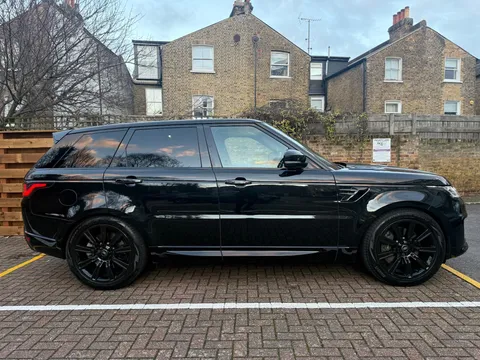 LandRover Range Rover Sport 2.0 P400e 13.1kWh HSE Silver Auto 4WD Euro 6 (s/s) 5dr