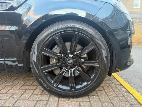 LandRover Range Rover Sport 2.0 P400e 13.1kWh HSE Silver Auto 4WD Euro 6 (s/s) 5dr