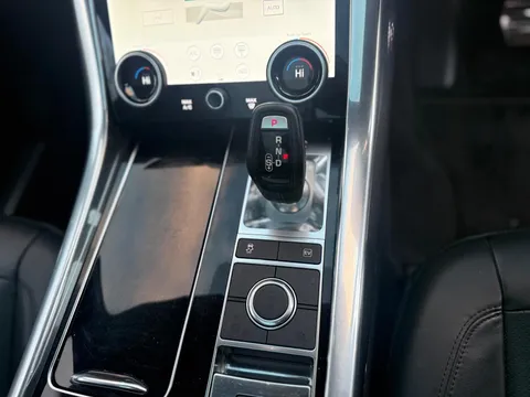 LandRover Range Rover Sport 2.0 P400e 13.1kWh HSE Silver Auto 4WD Euro 6 (s/s) 5dr