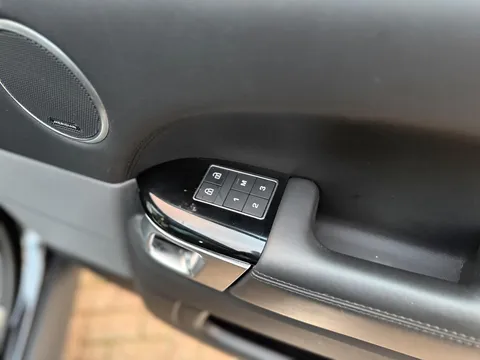 LandRover Range Rover Sport 2.0 P400e 13.1kWh HSE Silver Auto 4WD Euro 6 (s/s) 5dr