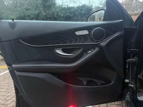 Mercedes-Benz Glc 2.1 GLC220d AMG Line Coupe G-Tronic 4MATIC Euro 6 (s/s) 5dr