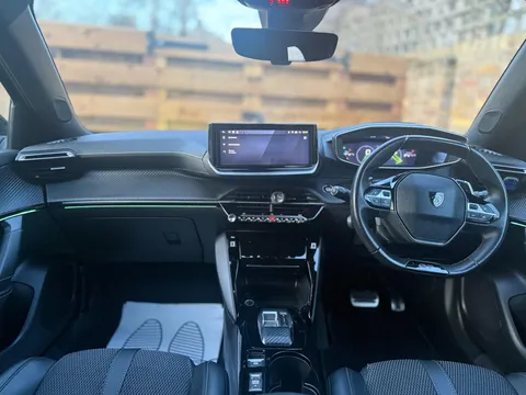 Peugeot 2008 1.2 PureTech GT EAT Euro 6 (s/s) 5dr