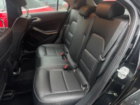 Mercedes-Benz A Class 1.6 A180 SE 7G-DCT Euro 6 (s/s) 5dr