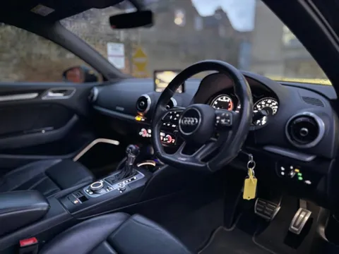 Audi S3 2.0 TFSI Black Edition Sportback S Tronic quattro Euro 6 (s/s) 5dr