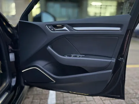 Audi S3 2.0 TFSI Black Edition Sportback S Tronic quattro Euro 6 (s/s) 5dr