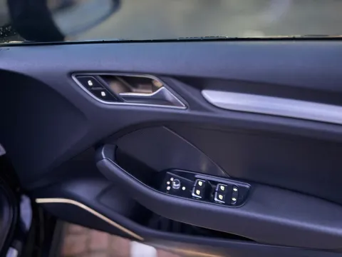 Audi S3 2.0 TFSI Black Edition Sportback S Tronic quattro Euro 6 (s/s) 5dr