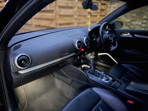 Audi S3 2.0 TFSI Black Edition Sportback S Tronic quattro Euro 6 (s/s) 5dr