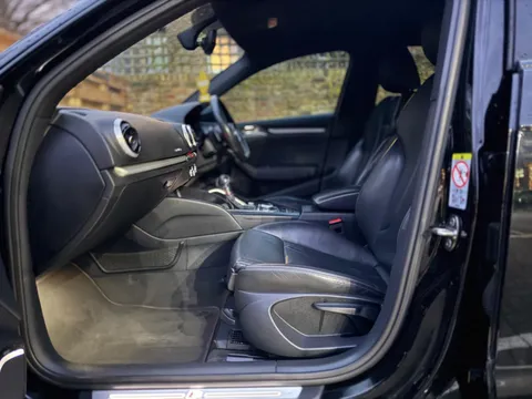 Audi S3 2.0 TFSI Black Edition Sportback S Tronic quattro Euro 6 (s/s) 5dr