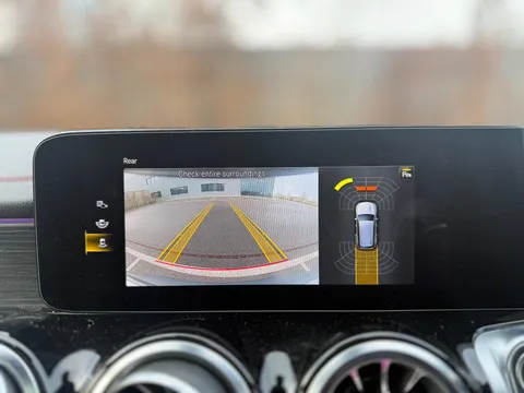 Mercedes-Benz Eqb EQB 350 66.5kWh AMG Line (Premium) Auto 4MATIC 5dr