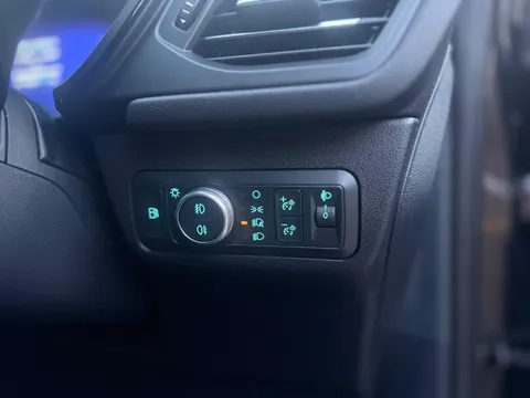 Ford Kuga 2.5 EcoBoost Duratec 14.4kWh ST-Line CVT Euro 6 (s/s) 5dr