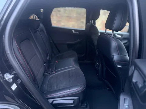 Ford Kuga 2.5 EcoBoost Duratec 14.4kWh ST-Line CVT Euro 6 (s/s) 5dr