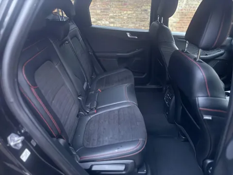 Ford Kuga 2.5 EcoBoost Duratec 14.4kWh ST-Line CVT Euro 6 (s/s) 5dr