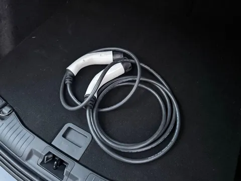 Ford Kuga 2.5 EcoBoost Duratec 14.4kWh ST-Line CVT Euro 6 (s/s) 5dr