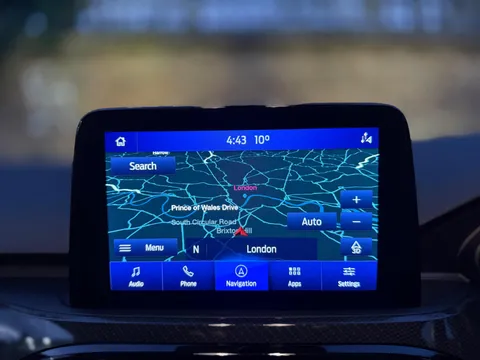 Ford Kuga 2.5 EcoBoost Duratec 14.4kWh ST-Line CVT Euro 6 (s/s) 5dr