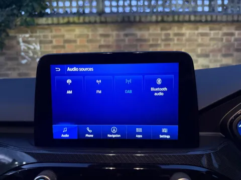 Ford Kuga 2.5 EcoBoost Duratec 14.4kWh ST-Line CVT Euro 6 (s/s) 5dr