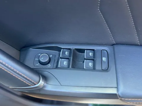 Cupra                     Formentor 1.4 eHybrid 12.8kWh V2 DSG Euro 6 (s/s) 5dr