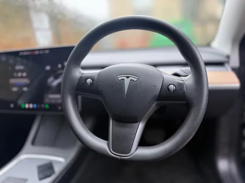 Tesla Model 3 (Dual Motor) Long Range Auto 4WDE 4dr