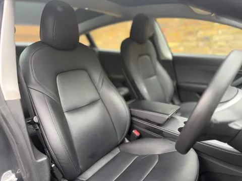 Tesla Model 3 (Dual Motor) Long Range Auto 4WDE 4dr