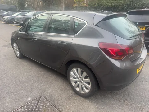 Vauxhall Astra 1.6 16v SE Auto Euro 5 5dr