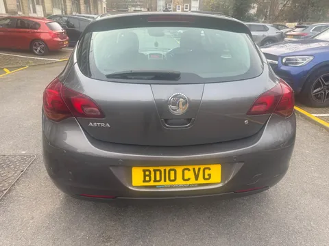 Vauxhall Astra 1.6 16v SE Auto Euro 5 5dr
